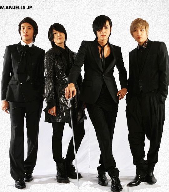 MiszDi's tweet image. yes, please
#ANJell