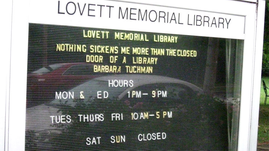 amusejanetmason's tweet image. In Praise of Libraries -- #amreading #NationalLibraryWeek

There was always a library -- and a book -- just when I needed it.

wix.to/WPr7t8i