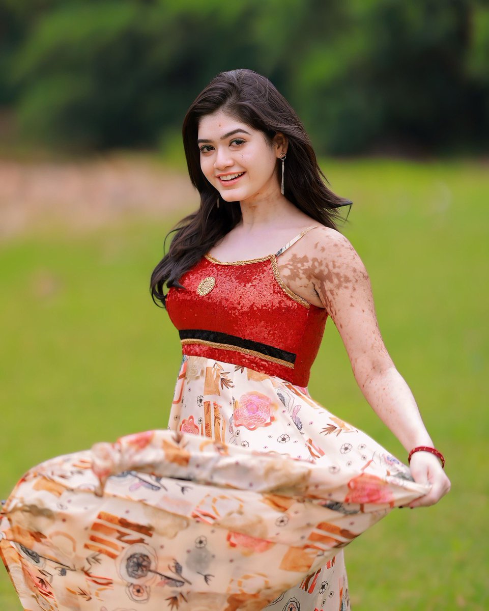 Peekundieditz tweet media