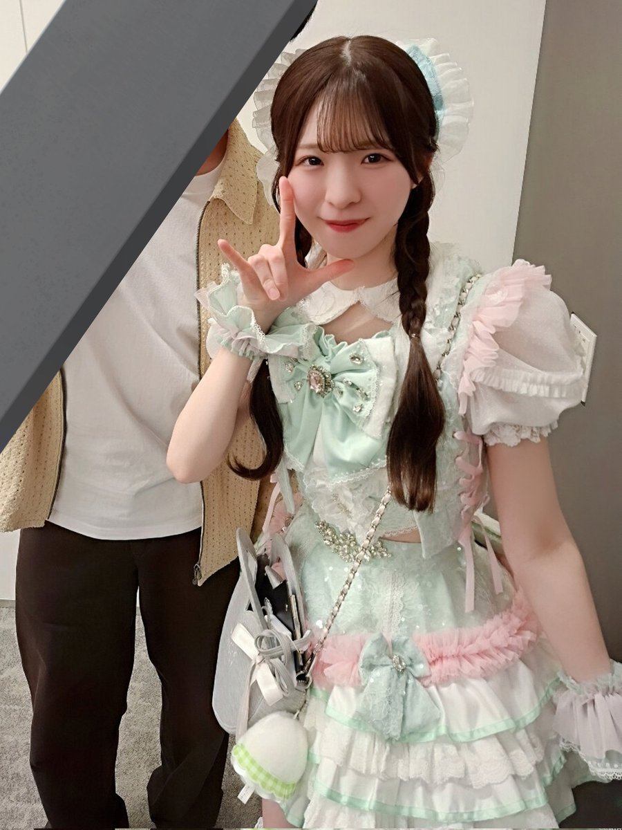 Love_toraom's tweet image. 4/18(土)推し事報告…シティホール五反田
#白浜みく さん #iCON #あいこん
#みくたんに癒されたい
🔰はじめまして📷
可愛いコに出会ってしまった🫶🏻
👀発見しちゃった🤭
スグに関西のコと分かり更に⤴
LIVEはずーっとゆなちゃん見てたから印象残ってないの、ゴメンね🙏
次は💚振って見なきゃ🫶🏻