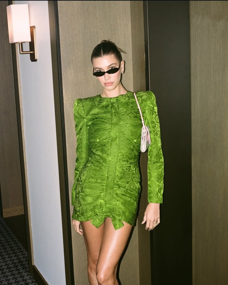 𝐸𝑚𝑖𝑙𝑦 tweet media