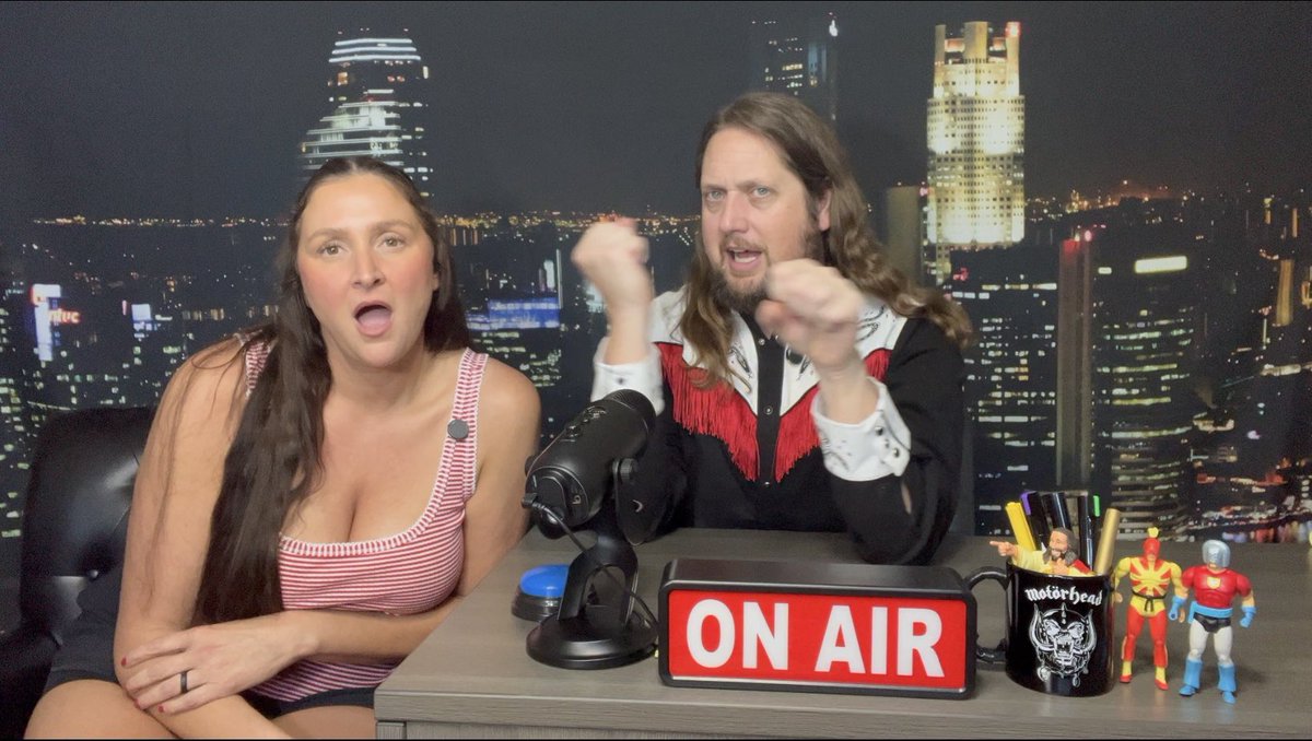 sirpaul64's tweet image. Up early on Patreon/Youtube Channel Memberships Episode 57 Figure Swaps &amp;amp; The Eye Of The Tornado patreon.com/kylepeterson33 #podcasts #podcast #fyp #fps #thekylepetersonshow #tornado