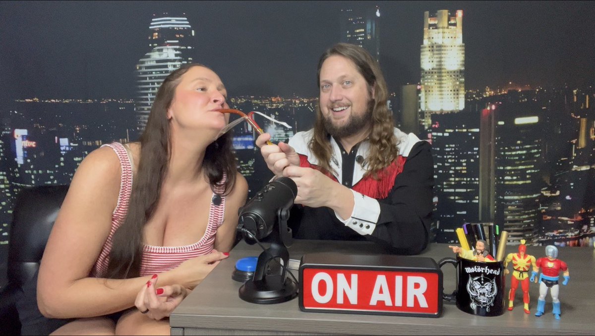 sirpaul64's tweet image. Up early on Patreon/Youtube Channel Memberships Episode 57 Figure Swaps &amp;amp; The Eye Of The Tornado patreon.com/kylepeterson33 #podcasts #podcast #fyp #fps #thekylepetersonshow #tornado