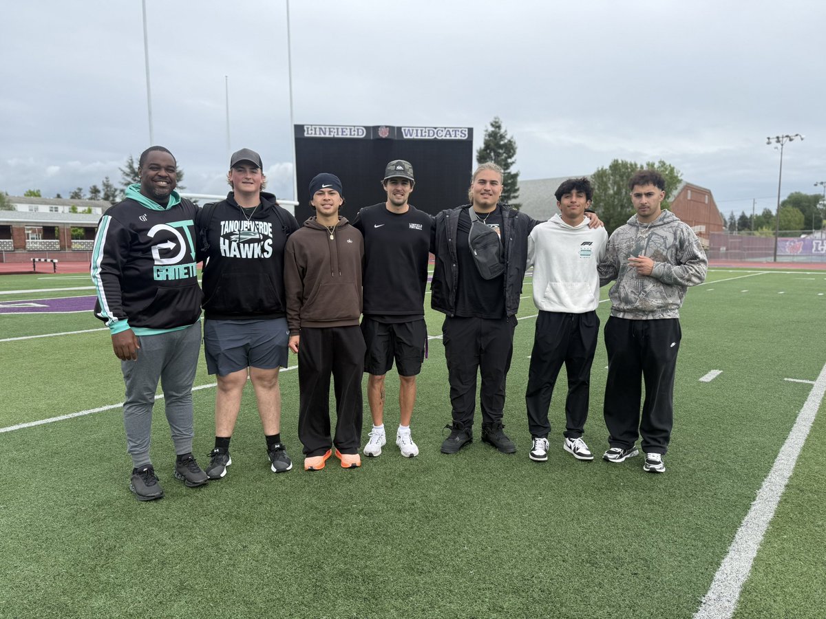 GametimeRC's tweet image. 🏈Oregon College Tour🏈

4th Stop: Linfield University (@LinfieldFB)

Thank you to @coachCsmith3 for an amazing tour and giving us a taste of Wildcats Football!!! Great program with winning mindset… Thanks for your time and hospitality. #GAMETIME @CoachJep2 @JettSearle1