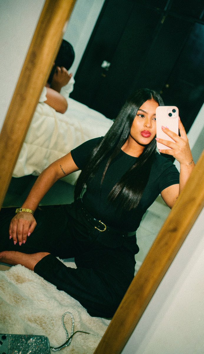 gata vanidosa🐈‍⬛📸