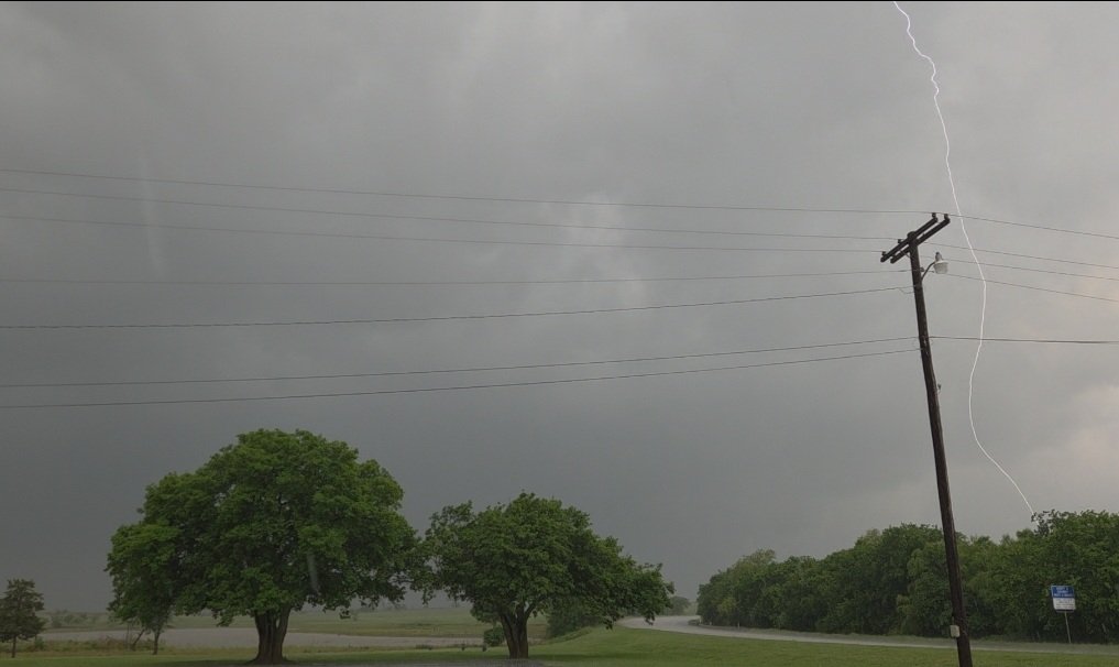 Lightning In A Keg tweet media