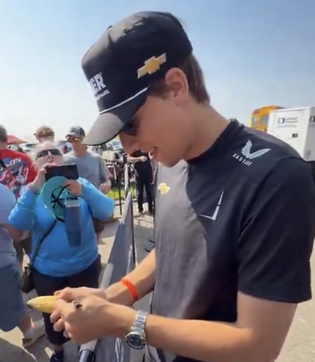 nascarcasm tweet media