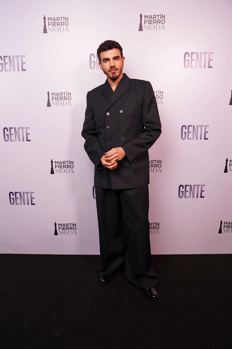 A ❩⛦⃝❨ M tweet media