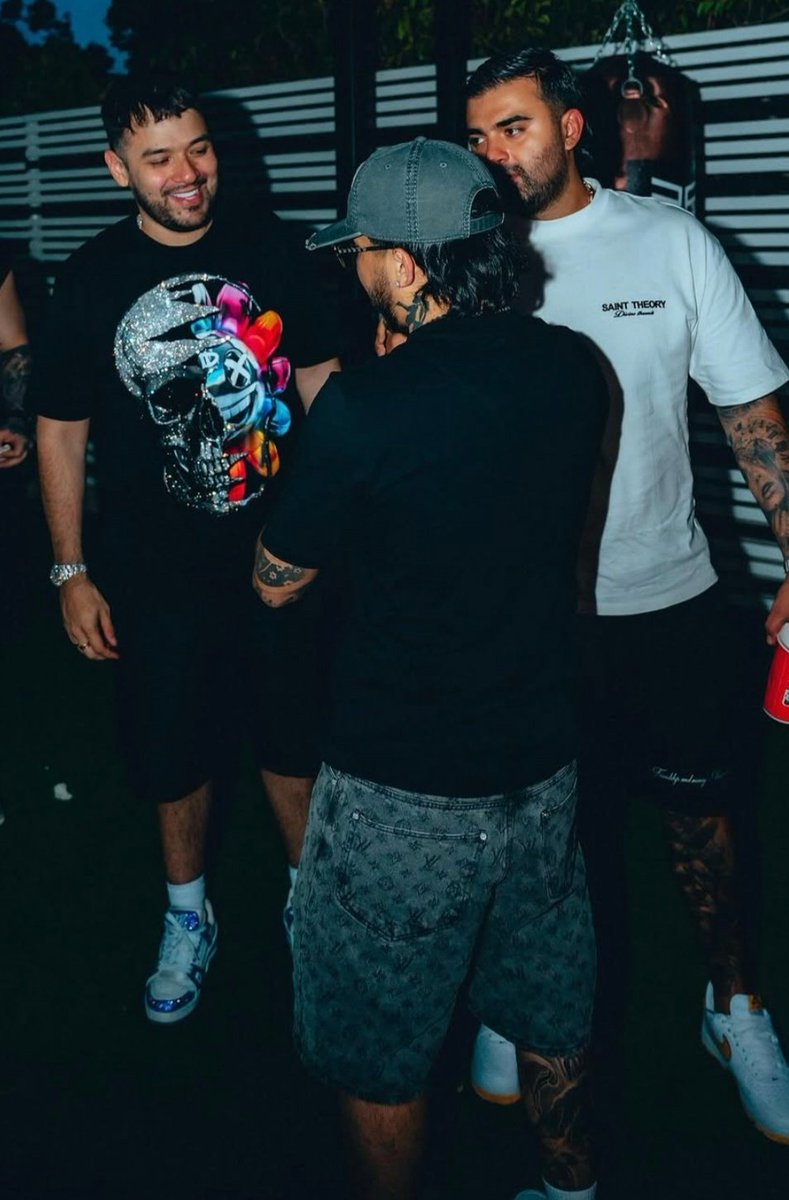 Producto Sin Cort 𓃶 tweet media