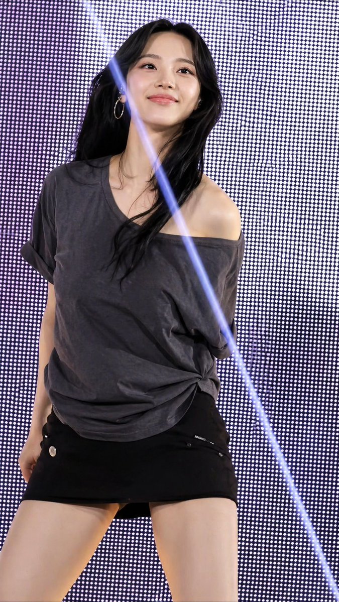 swhit st 🥏 tweet media