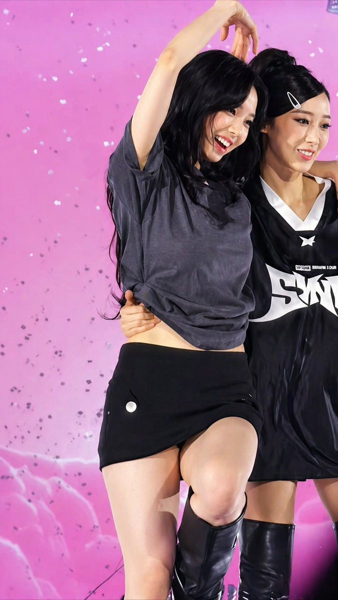 swhit st 🥏 tweet media