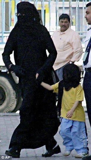 lilaa ୨ৎ tweet media