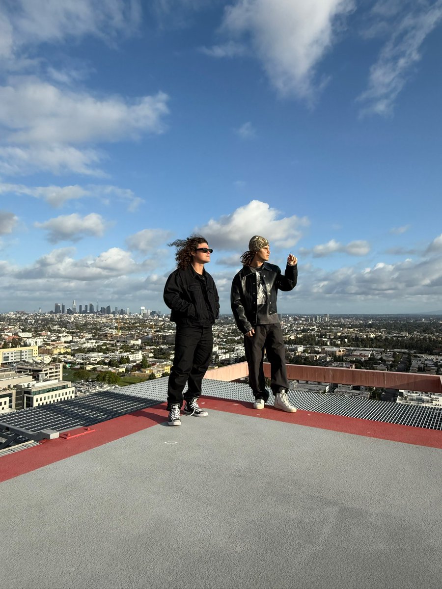 DVBBS tweet media