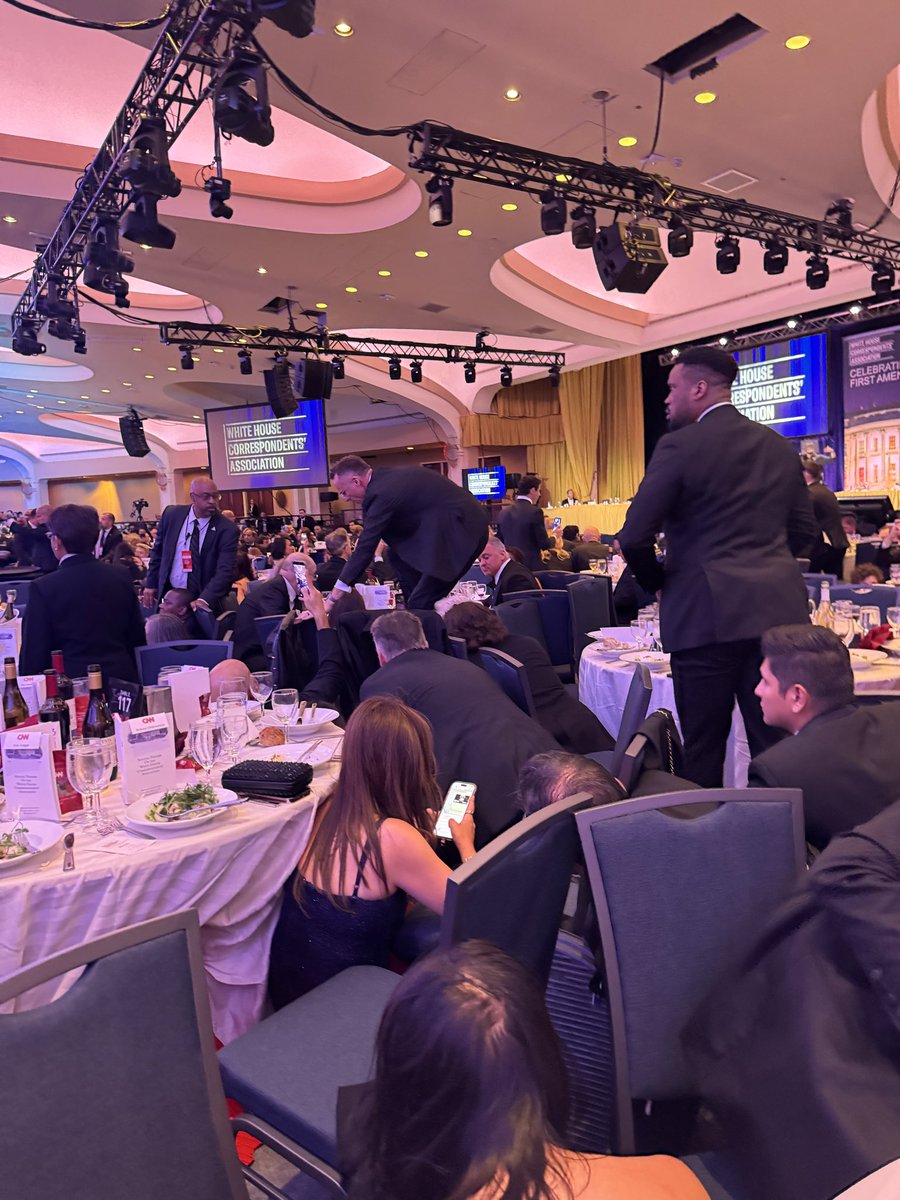 Kari Lake tweet media