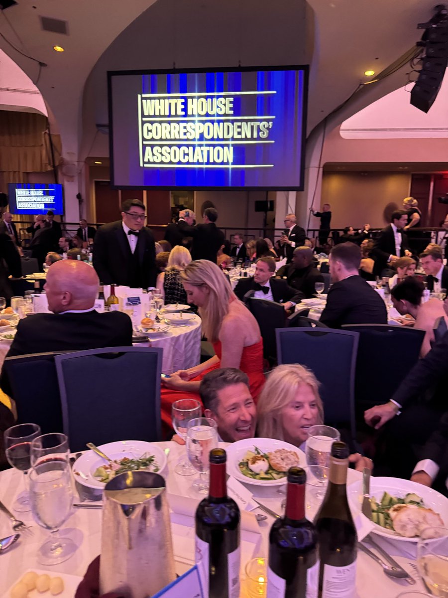 Kari Lake tweet media