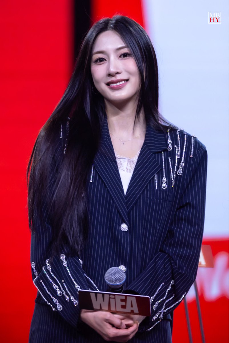 Mostbeautifulhayoung tweet media