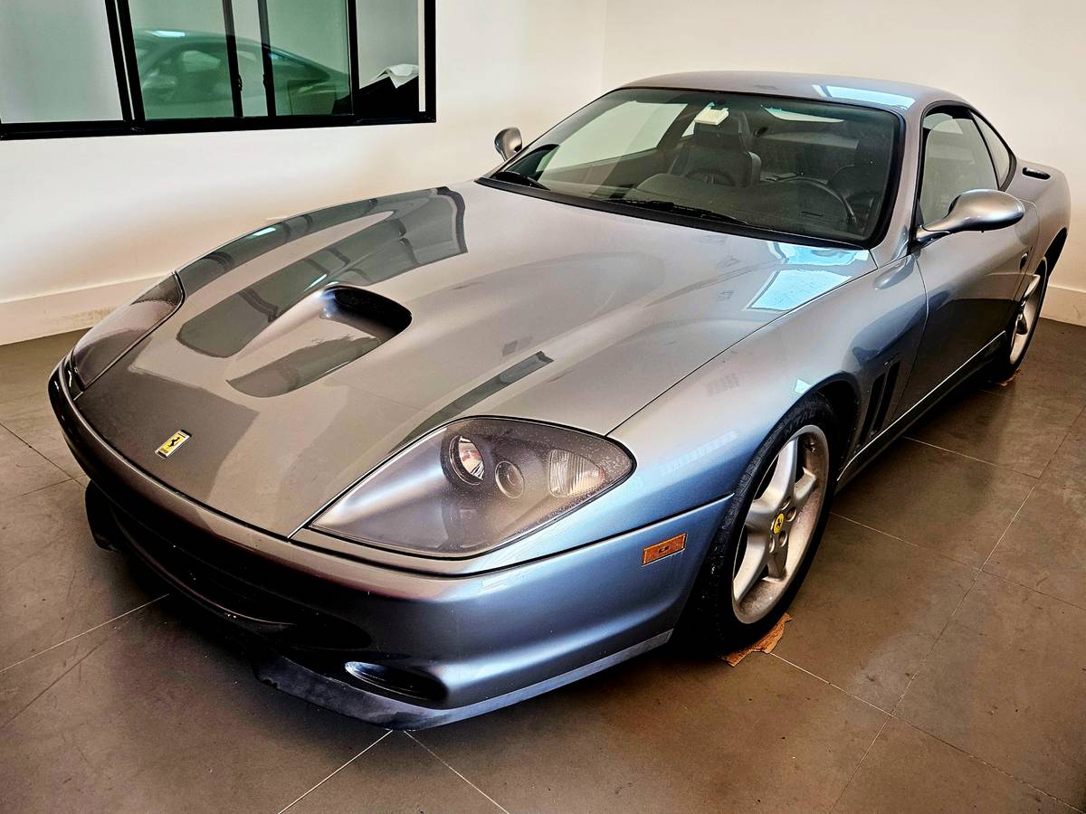 drivertodriver's tweet photo. 2000 Ferrari 550 Maranello: Stock, 485hp 5.5L Naturally Aspirated V12, RWD, Automatic. https://t.co/3algDhwJQs https://t.co/rxVIJnGdWt
