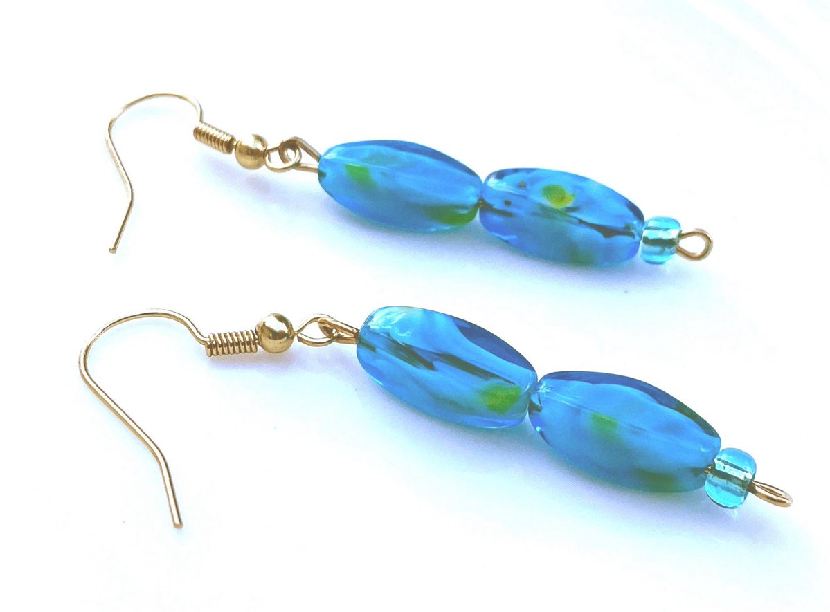 PeacefulMeKT's tweet image. Spring Earrings @Etsy Peaceful Me Design Shop #ShopSmall #SpringTrends #BlueEarrings #HandmadeJewelry peacefulmedesign.etsy.com/listing/100192…