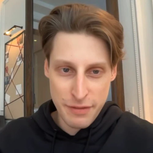 $PASTERNAK has entered Seekr Trending

EjY599u1PfJLeV5vzNpeJUmAAcUMb7uww7ruMZxnpump

Market Cap: $20,083.07

Dexscreener Paid: ❌
CTO: ✅

Website: youtube.com/watch?v=-WE14C…

Notable Holders:
🎯 KOL: 2

Dex: dexscreener.com/solana/EjY599u…
GMGN: gmgn.ai/sol/token/Seek…

💡 Use GMGN to