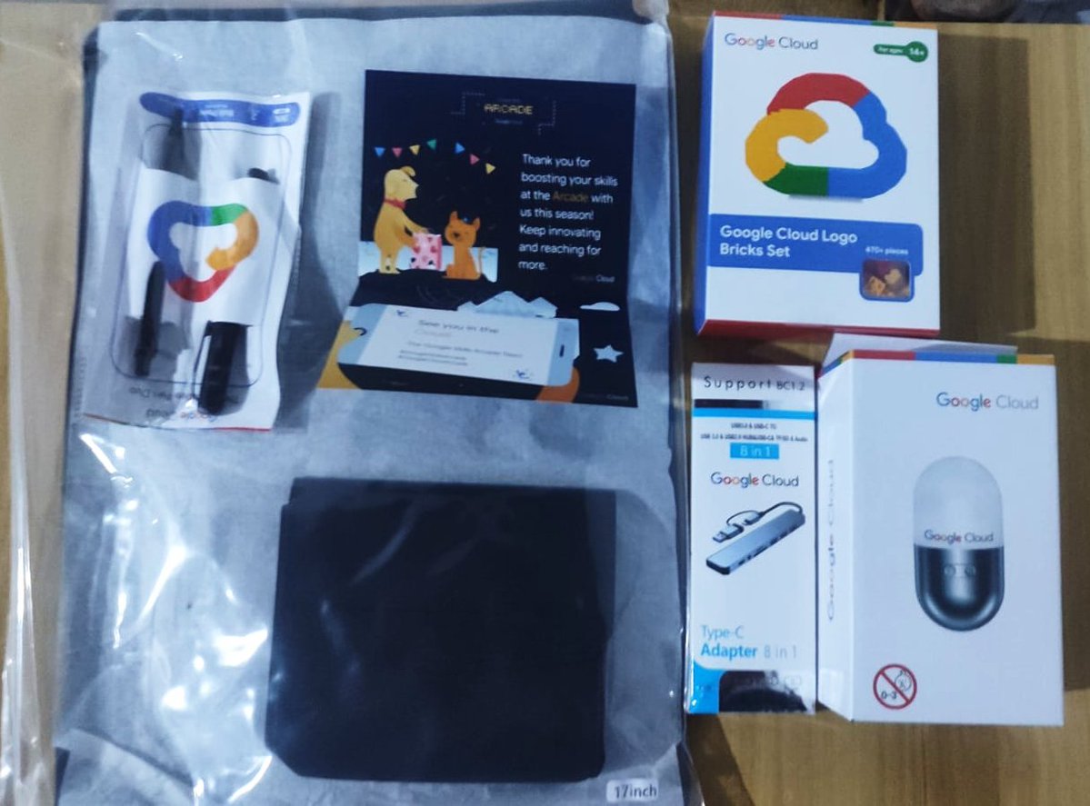 biji_ai's tweet image. Setelah nunggu berbulan-bulan, akhirnya merch dari program Google Arcade Facilitator 2025 sampai juga!

Perjalanan jauh dari Bangalore, India 🇮🇳 sampai ke Tegal, Indonesia 🇮🇩 😆

Gak sabar buat unboxing 🔥

#Google #GoogleCloud #GoogleArcade #ArcadeChallenge
