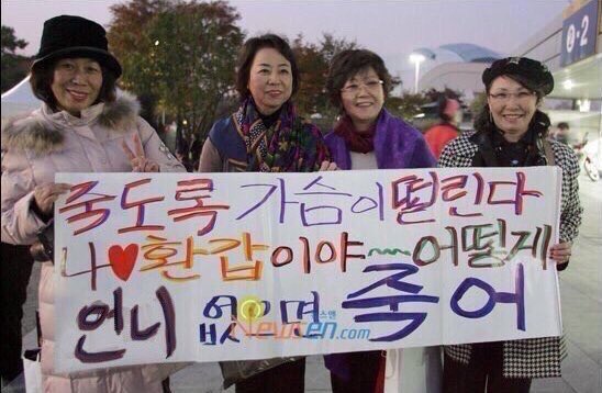 ez__S2's tweet photo. 김이지(언니) 사랑해!!!!!!!!!!!!!!!!!!!! https://t.co/lrzOb4gMfE