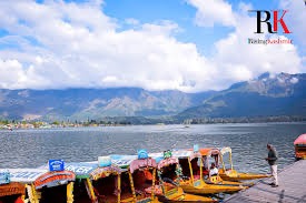 RisingKashmir's tweet image. 47 #Houseboats Yet to Join #DalLake Sewage Network: #Govt

Reports @idreesbukhtiyar

@srinagaradmin @diprjk

risingkashmir.com/47-houseboats-…