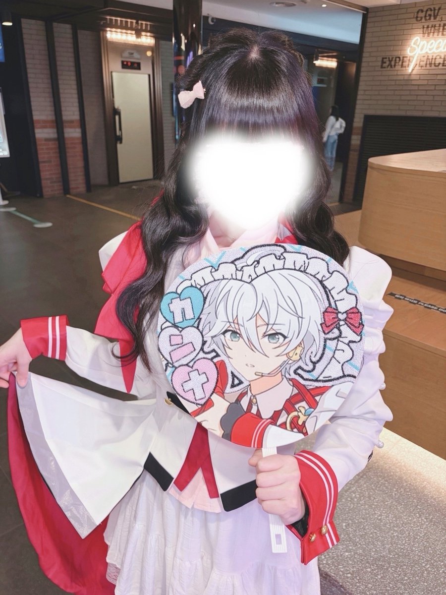 onlykohaku_'s tweet photo. 𝙳𝚁𝙴𝙰𝙼 𝙻𝙸𝚅𝙴 𝚃𝚘𝚞𝚛 𝟷𝟶𝚝𝚑 
𝄪ᴀʟʟ sᴛᴀʀs!! 
🎀𝙳𝚊𝚢𝟷❄️

#スタライ #スタライ10th https://t.co/PIVO1SItxj