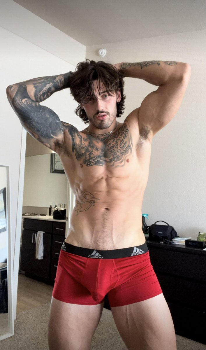 passionatefag's tweet photo. https://t.co/wkuYN1sNW3