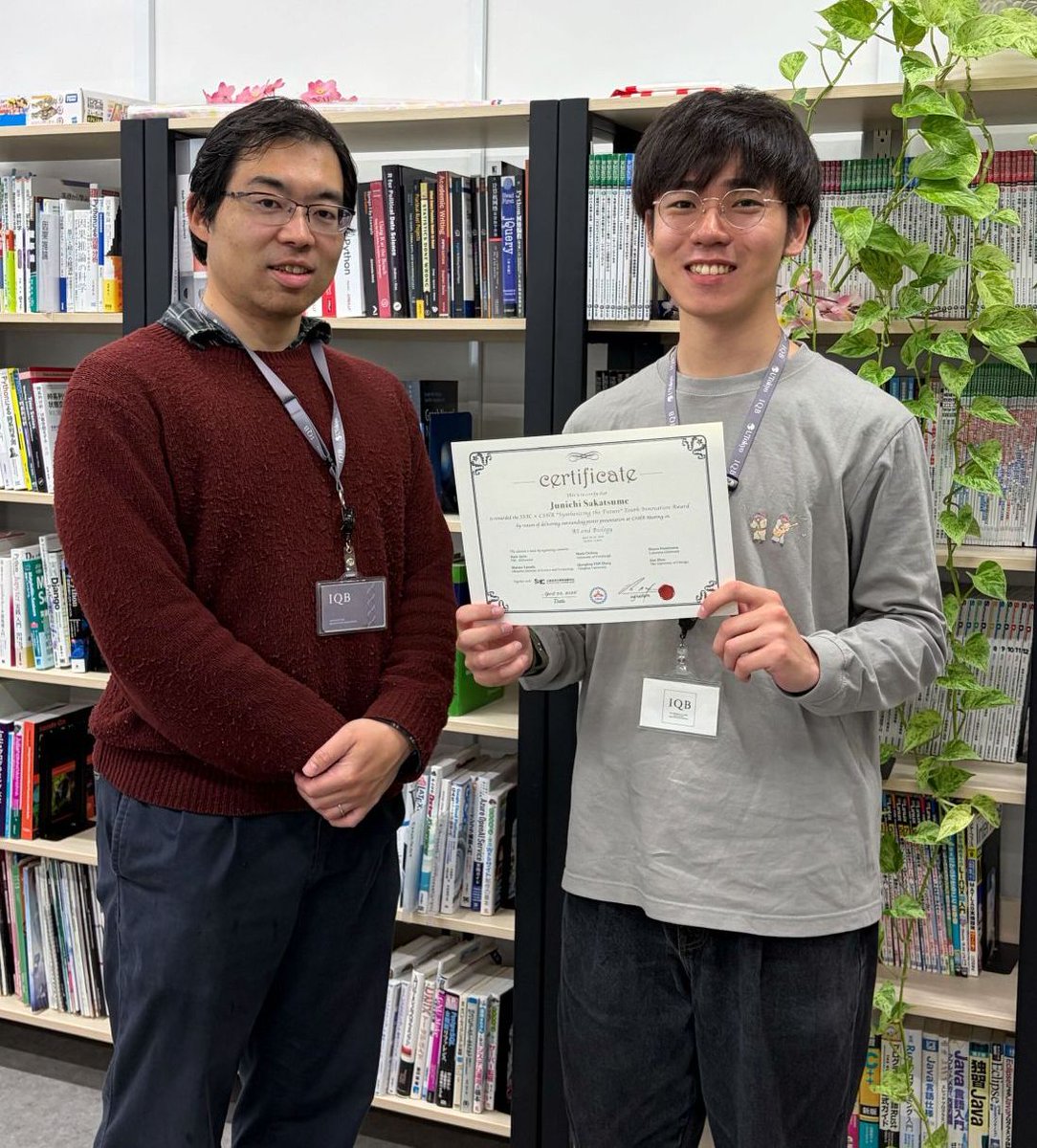 RyuichiroNakato's tweet photo. So happy that our lab student Jun received a Youth Innovation Award! Thank you, CSH Asia! https://t.co/VSrh3fkSWq
