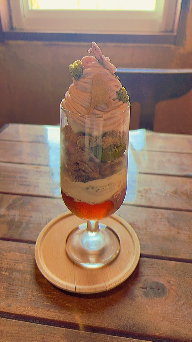 東雲 tweet media