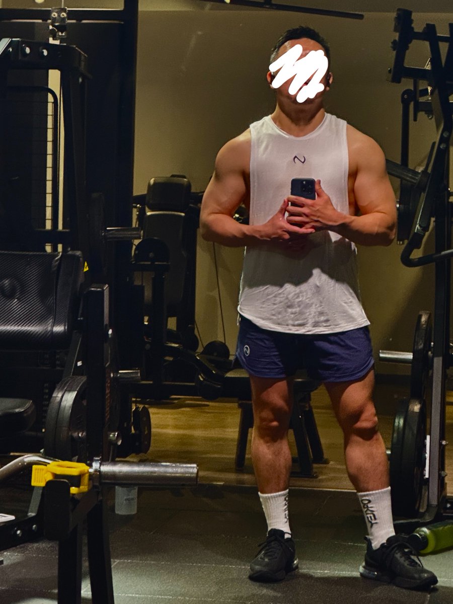 Junfitlog's tweet image. 土曜に頑張り過ぎたので、昨日は1日ゆったり。
GW直前感が自分の中に全くなくて、どーせジム行ってるんだろうなーと思ってる。

#筋トレ #workoutmotivation