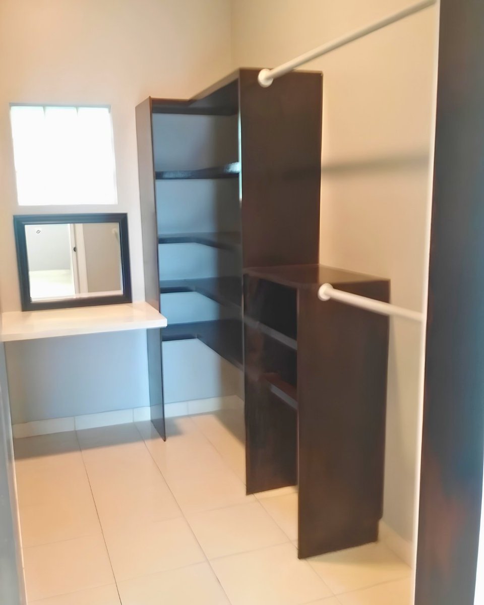 Propertyshop_gu's tweet image. FOR RENT! 🔑

📍 150 Monsignor Jose Guerrero Court 2, Asan, 96910 GU
💰 Rent: $2,450/mo

Don’t miss out on this great opportunity—homes in this area go fast!

📞 Schedule a viewing today and secure your next home.
📲 +1671-929-8331
🌐 propertyshop.shop

#GuamRentals #Asan