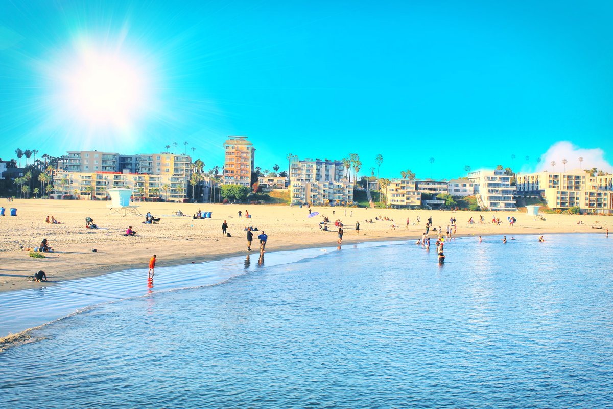 laurajauld's tweet photo. A Sunny Blue Sky☀️🩵

#photo #sunshine #bluesky #beach #ocean https://t.co/KhVaYux4kB