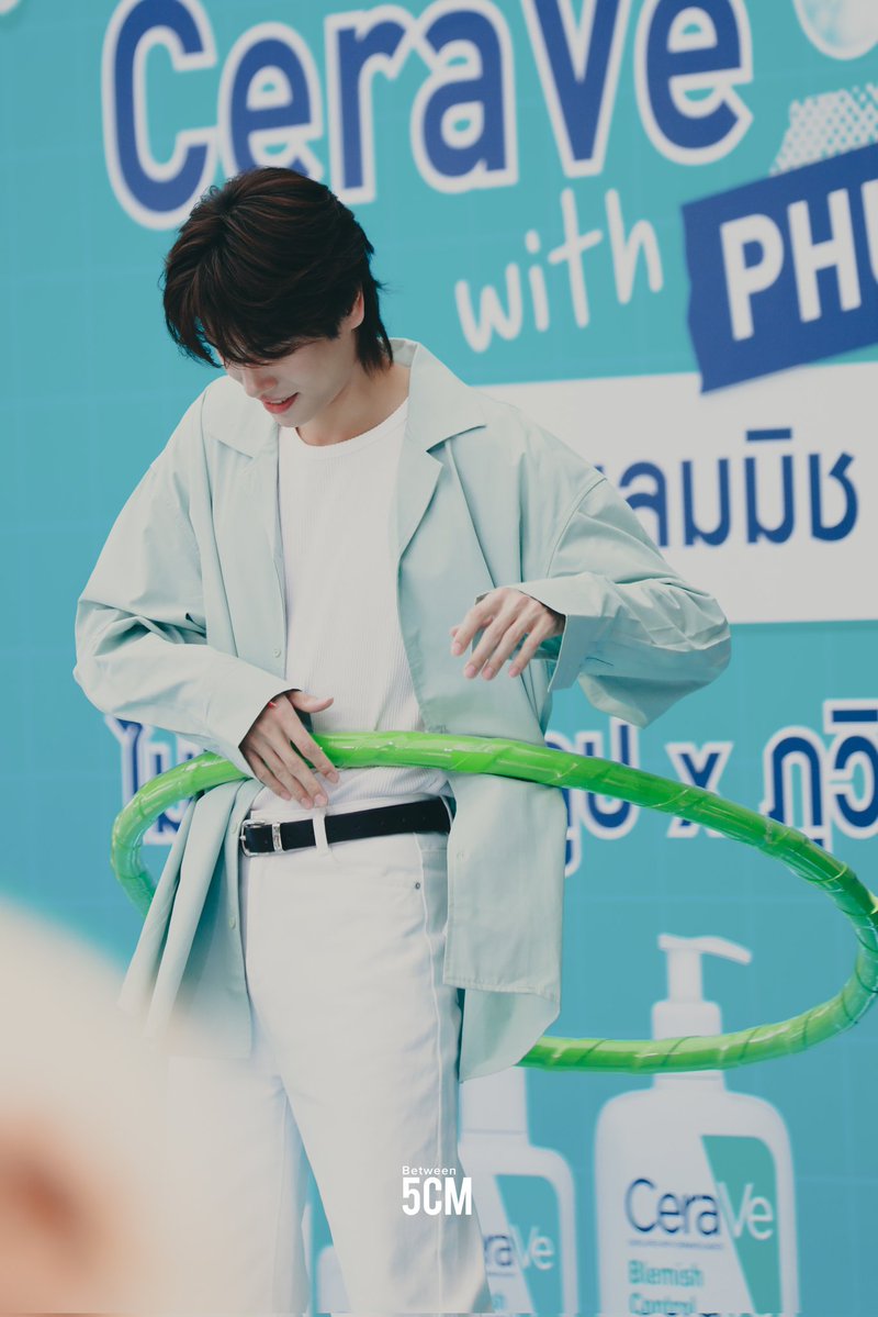 Between05cm tweet media
