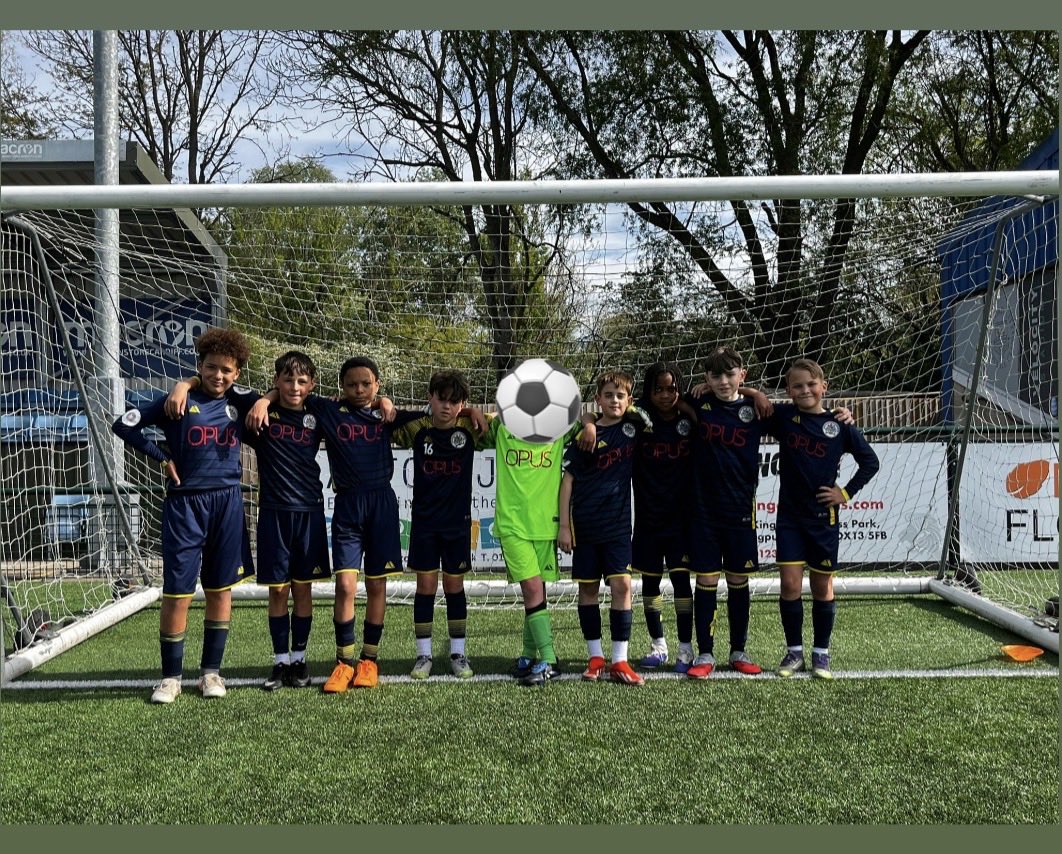 RandBschoolsfa's tweet photo. 🏆⚽️SC INTERMEDIATE RUNNER’S UP ⚽️🏆

What a day at Oxford City FC 🏟️ 

The boys finished runners up after an epic final🥈

From Damian’s heroics to Ieuan’s nerves of steel - huge well done to the boys &amp; parents for amazing support 👏🏻👏🏻👏🏻

@SurreySchoolsfa @GlosSchools https://t.co/XPYby1ZEIU