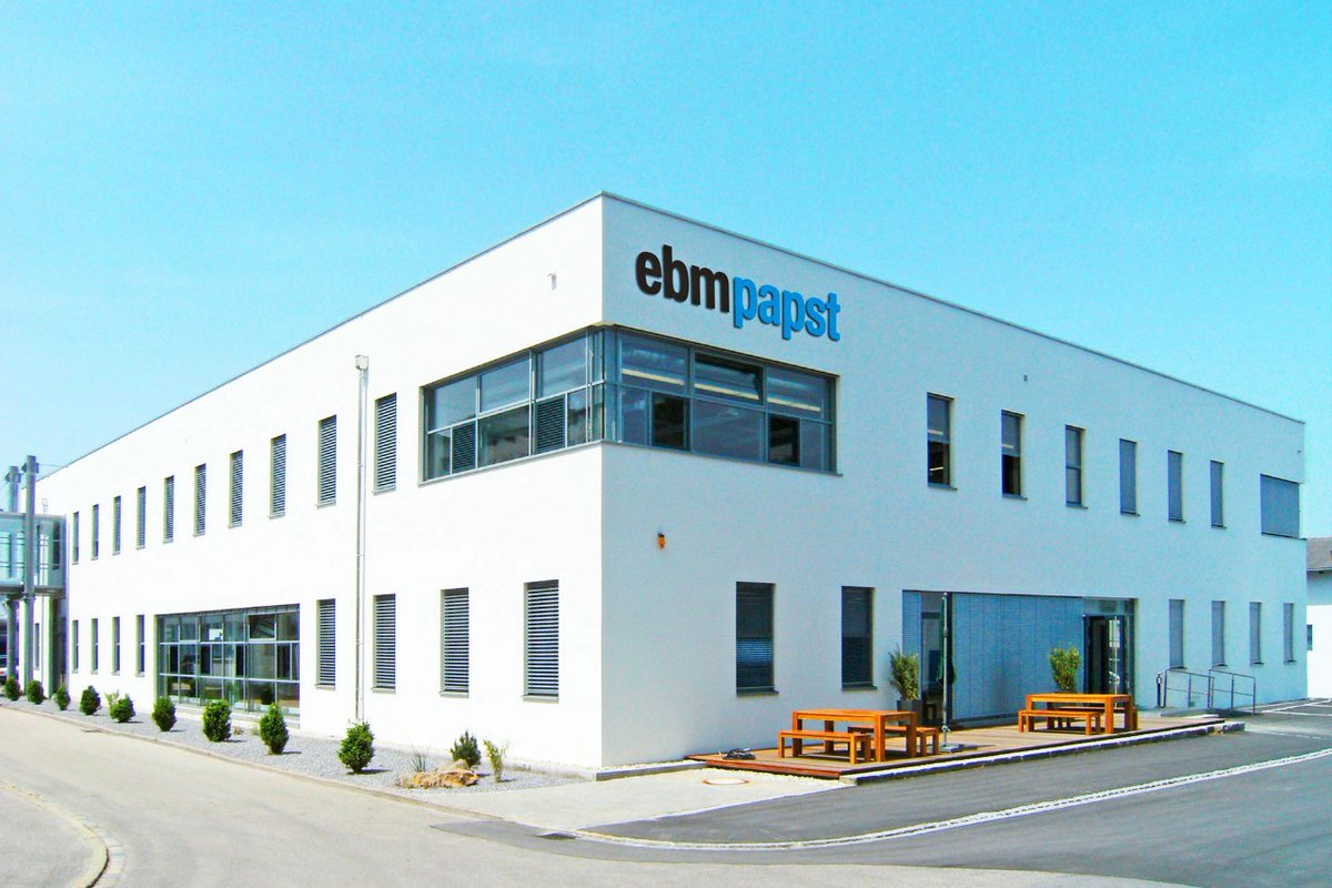 TnInvestment's tweet image. 💥💥MoU conversion - New manufacturing unit💥💥

#Germany based EBM-PAPST World's leading manufacturer of fans is setting up its new manufacturing unit in #Tiruvallur dist near #Chennai

- New unit will manufacture and assemble Industrial fans with total production capacity of