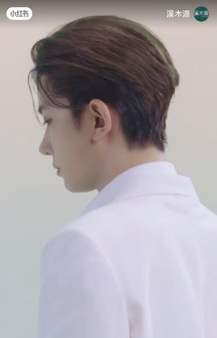 พี่ฮีซึงกับอะไรแบบนี้ใครเข้าใจมันโครตจะเป็นอัยพิมากกราบได้คงทำแล้ว ootd เต็มสิบให้ล้าน ทำถึง