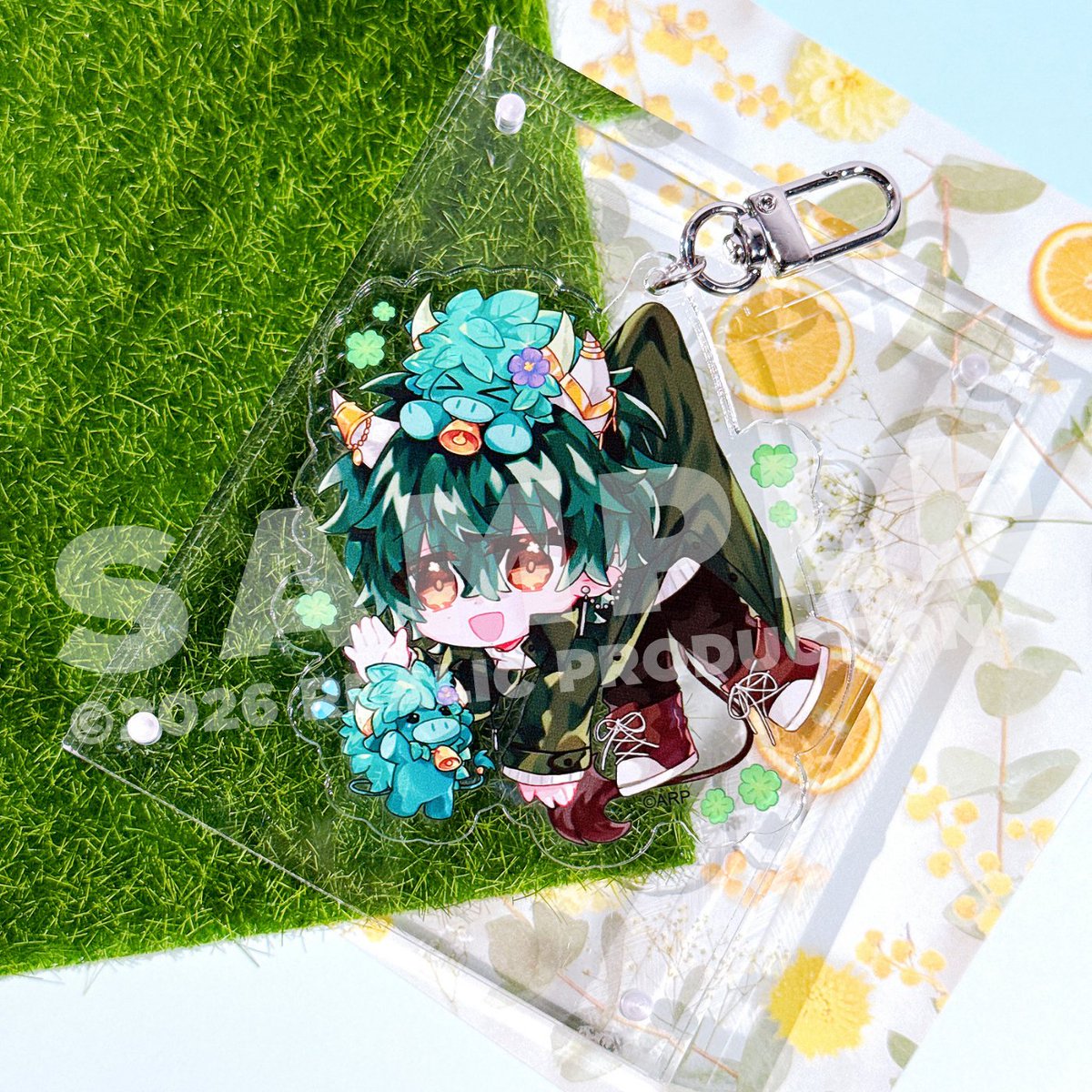 Realic Shop Official tweet media