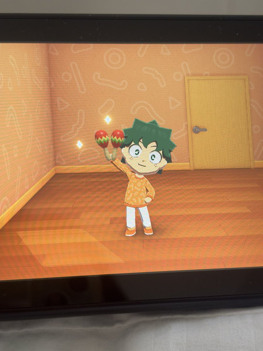 Chimichambi's tweet photo. Just izuku wearing orange. Iykyk😩 https://t.co/btAdRTWYX8