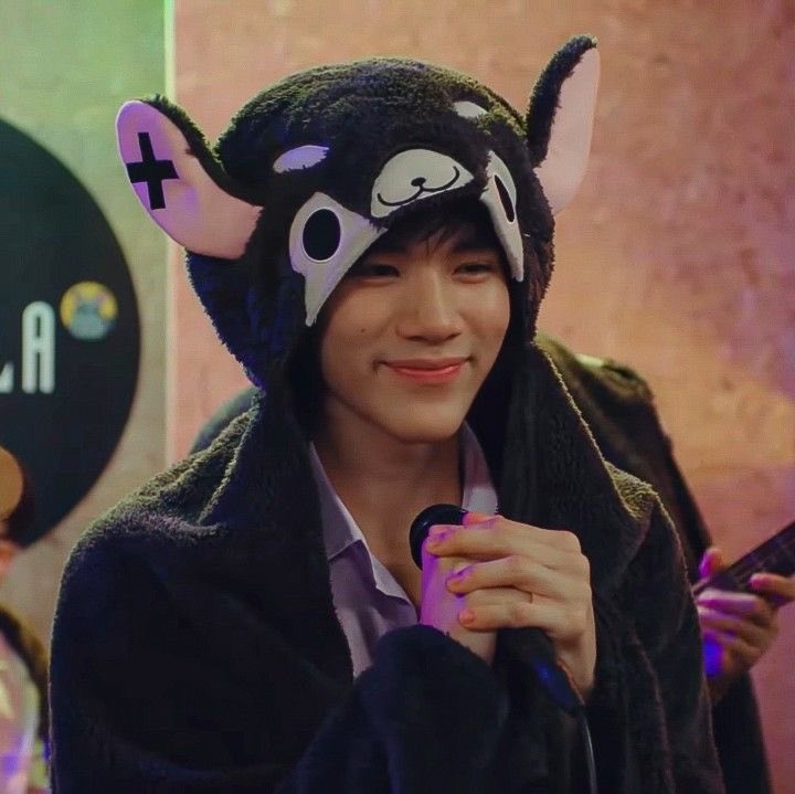 moon | raffy defender tweet media