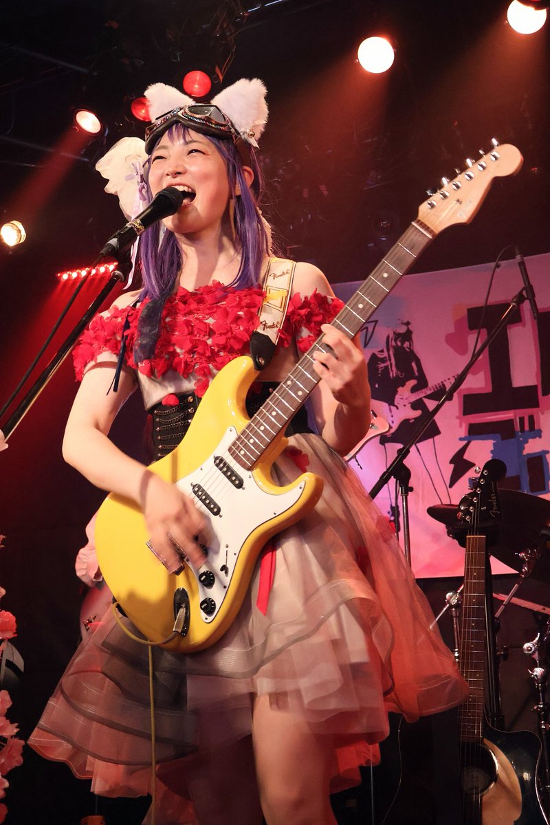 kae66406707's tweet photo. 😆「日刊 伊谷さん」vol.1992 🎸✨

📻金/21:30~▶️https://t.co/IeXJEEatqG
「伊谷亜子のごりジャニ」

🎸5/9(土)立川バベル
🎸5/10(日)栄ミナミ音楽祭
🎸5/16(土)千葉ユーカリが丘
💃5/17(日)鶴舞公園
🦌5/24(日)富雄南▶長岡京駅
🎋7/7(火)名古屋SB＆HL

#伊谷亜子 #Rumio https://t.co/ciBI7iL4km