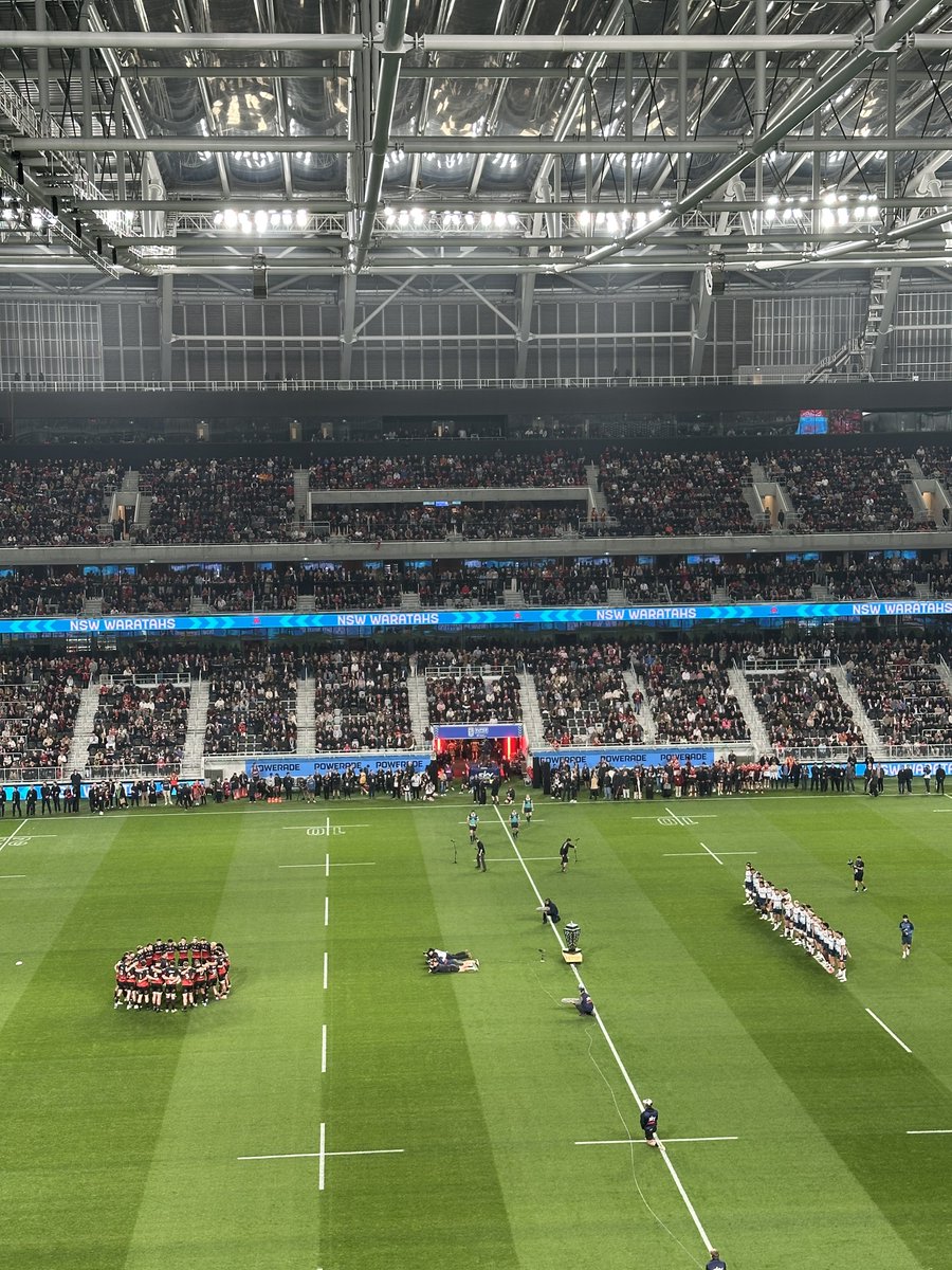 DMAC_1O's tweet image. Thank You Christchurch Super Round!!

Well and truly glad I made the trip down from Auckland to experience this might’ve been the best event I’ve been to! 

Huge credit to everyone who made this possible because you absolutely smashed it out of the park 👏
@SuperRugby #SuperRound