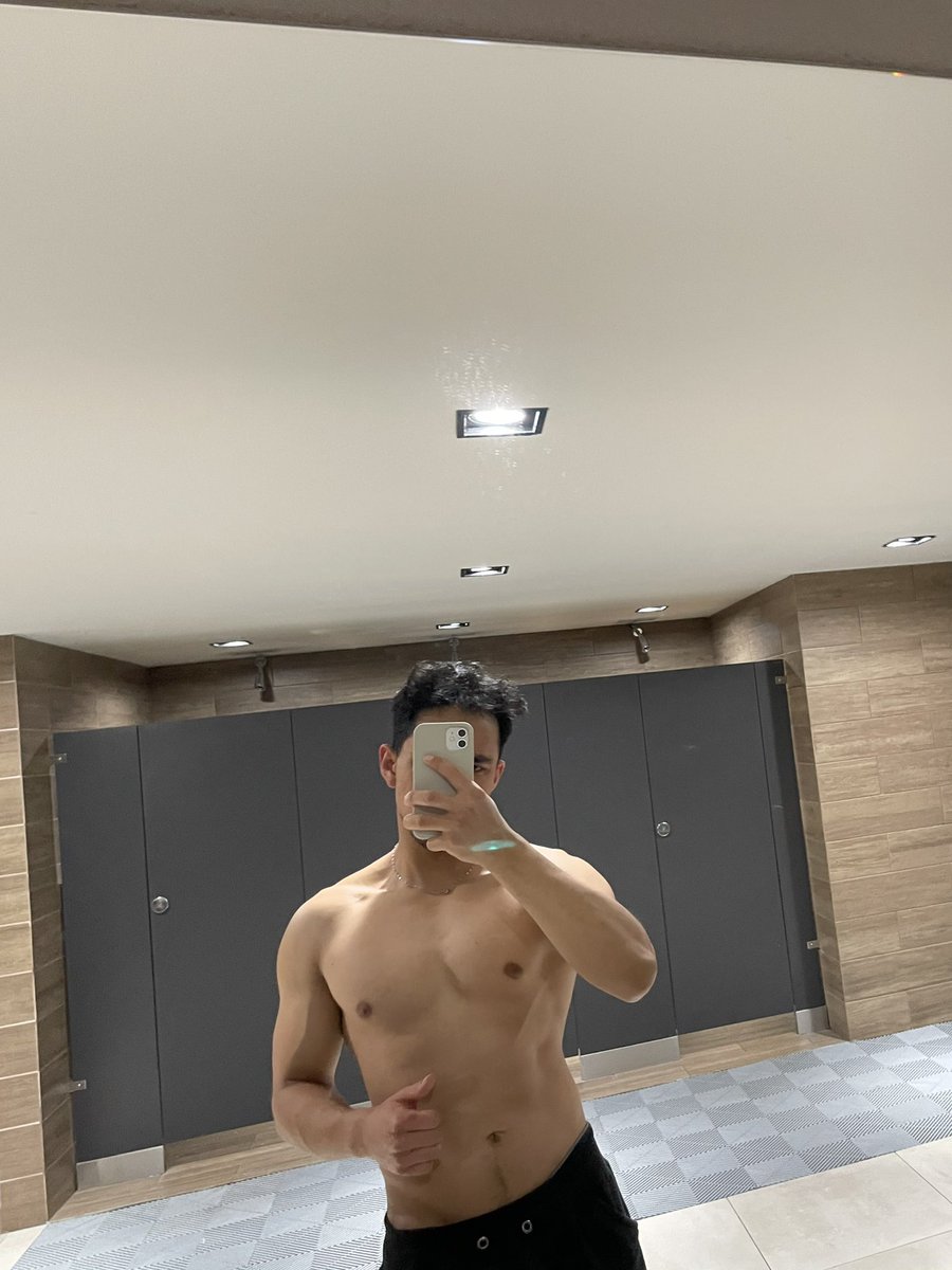 alesex2_'s tweet photo. 😈 https://t.co/pcN3kjVZ53