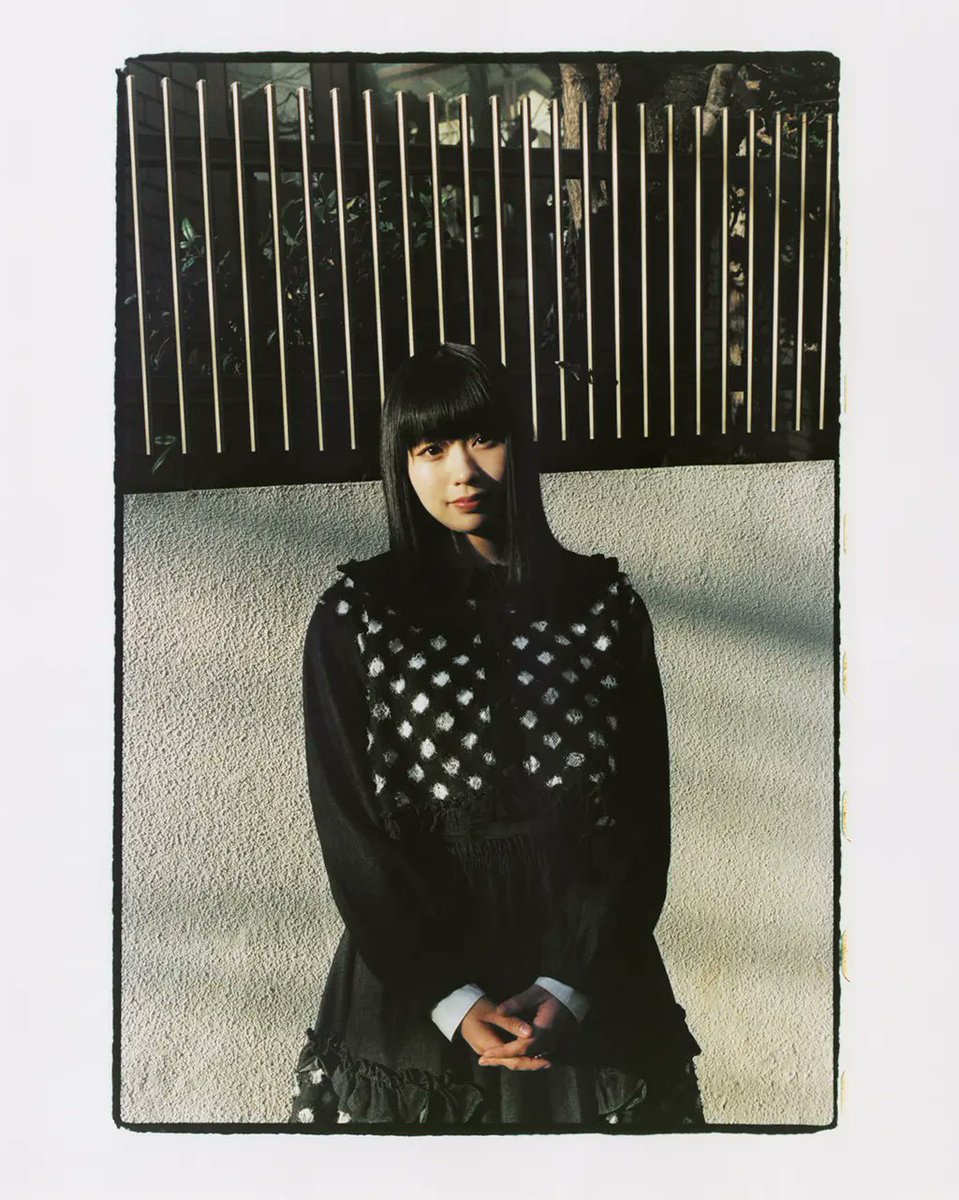 beyondmagjp's tweet photo. 「恋愛」が苦手な奥森皐月が考える、恋と愛のいろいろ

21歳のタレント・奥森皐月。メディア出演の他、月に150本以上のお笑いネタを観て、週に30時間程度のラジオ番組を聞くというエンタメ好きを活かした雑誌の連載やnoteでの執筆も話題となっている。

そんな彼女が昨年綴った「恋愛が無理すぎることについて」と題したテキストを起点に、恋愛コンテンツや恋愛そのものの苦手さを紐解いてもらった。

私生活では、2年前に19歳で結婚。「恋愛が無理」なうえで大切にしている愛にまつわる考え方もあわせて伺った。

https://t.co/EaNvwDVZII