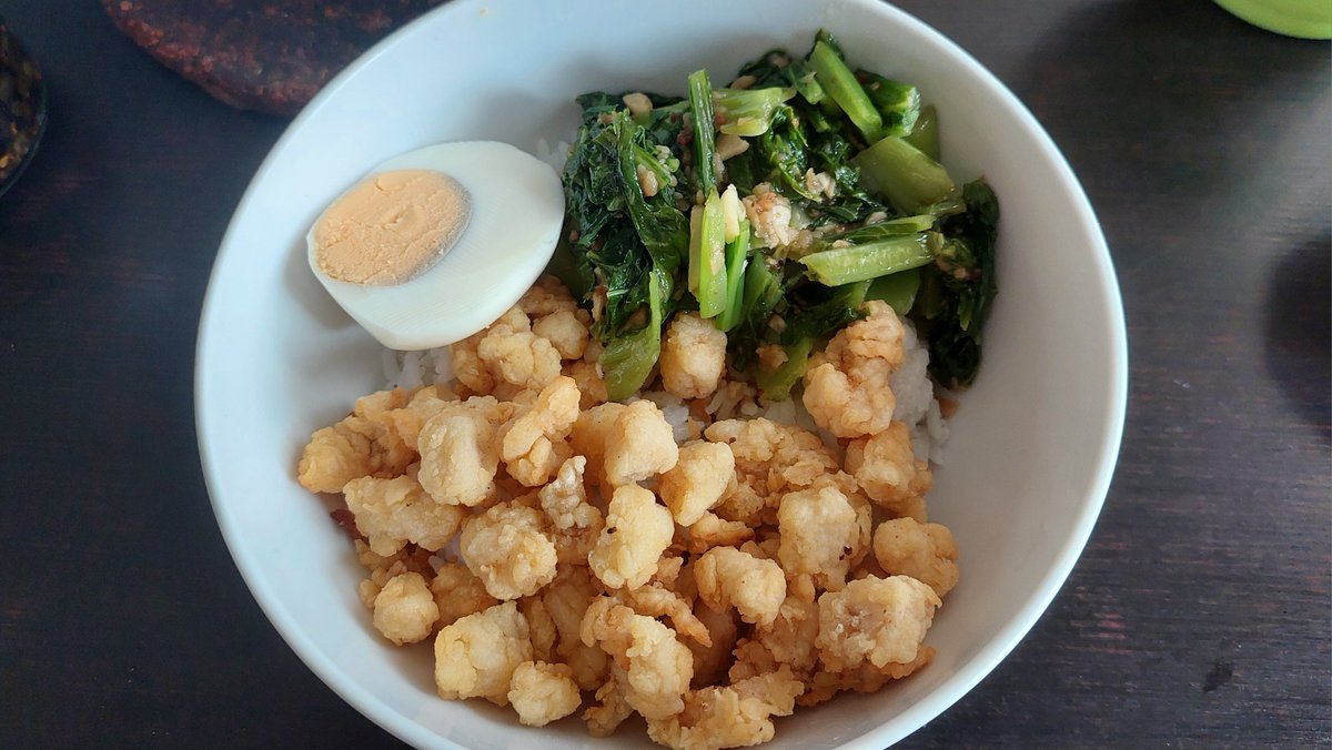 KoffieBear's tweet image. 04.27.2026 - Chicken Poprock and Sauted Green Veggie, simple meal for productive Monday 😄

#meal #daily #cooking #monday #happiness