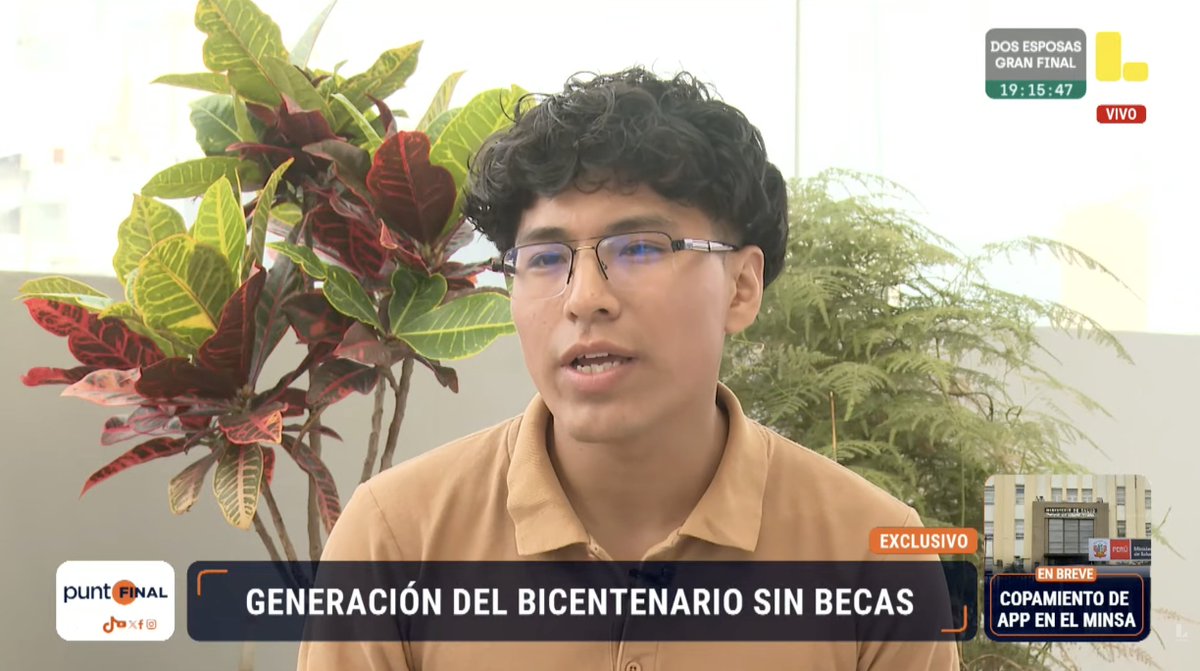 Anthony García es el primero de su familia en ir a la universidad. Gracias a Beca 18 pudo estudiar Ingeniería de Telecomunicaciones y terminó siendo el primer puesto de su promoción. Este año ha sido aceptado en tres universidades de élite, fuera de sus capacidades económicas...