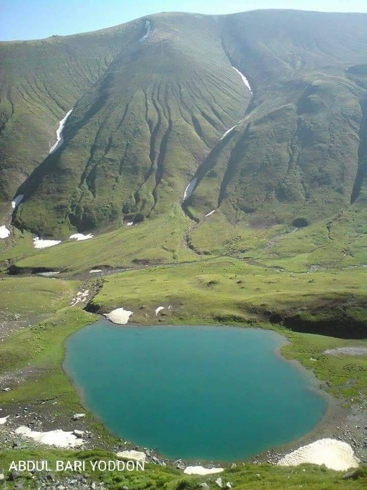 Ha70858Hanif's tweet image. یہ اپر کوہستان کی سوپٹ ویلی ہے—قدرت کا شاہکار، جھیلیں، آبشاریں اور سبز قالین جیسی زمین! مگر افسوس، خیبر پختونخواہ حکومت کے تیسرے دور میں بھی اس جنت کو نظر انداز کیا گیا۔
کب ملے گی اس خوبصورتی کو اس کا حق؟
#KPK #Tourism #UpperKohistan #PakistanBeauty