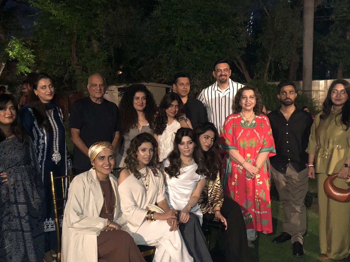 TherapyWorksPak's tweet photo. Therapy Works Lahore students' dinner. https://t.co/48jdEthgXt