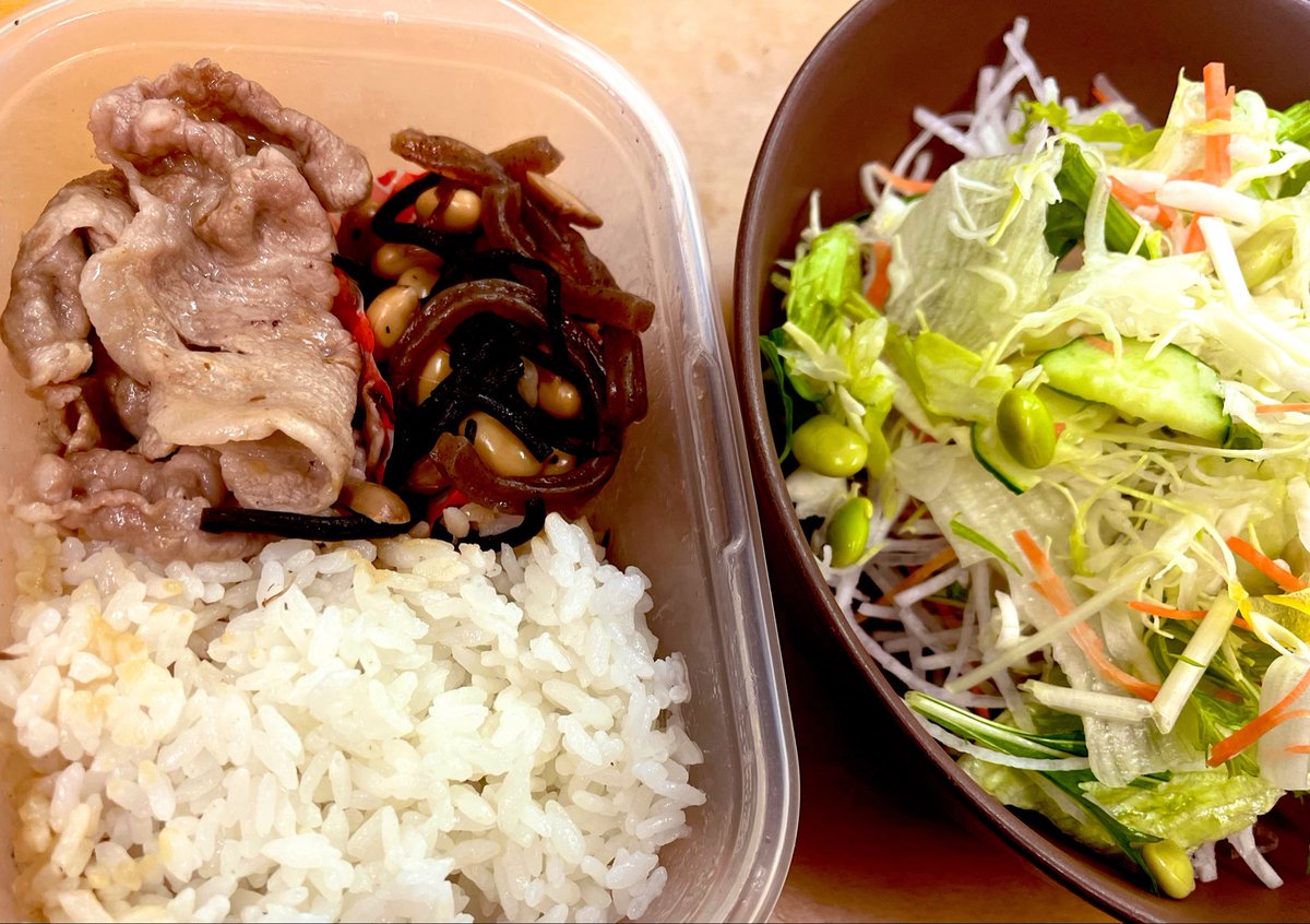 パタ子 tweet media