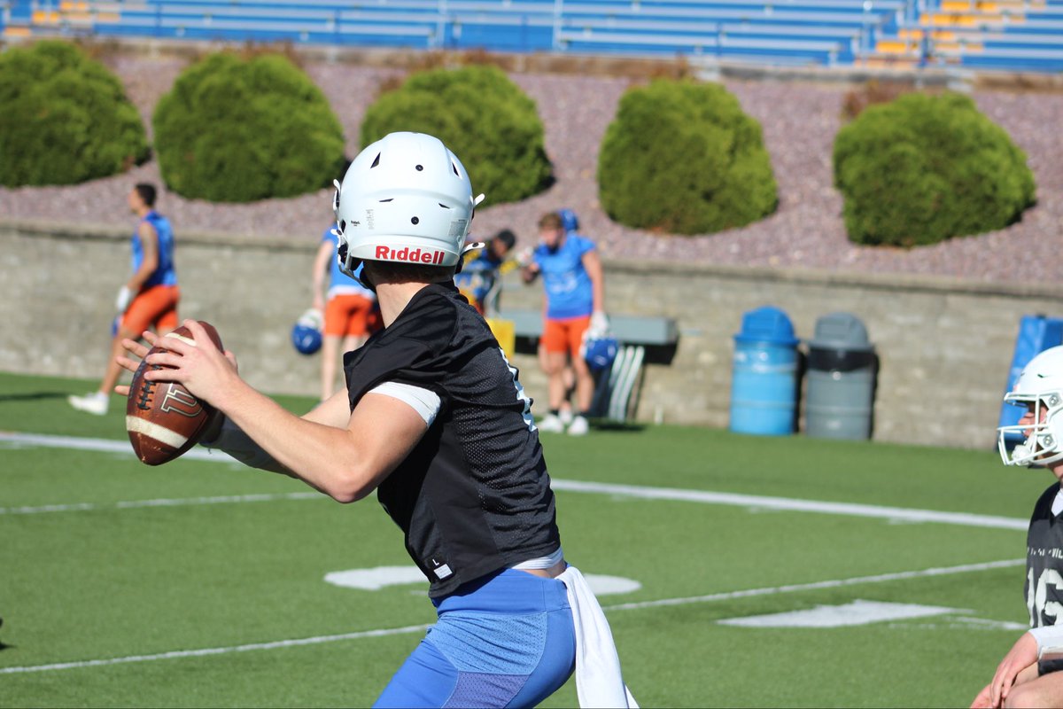 UWPlattFootball's tweet photo. Spring Ball 2026 - Practice #11⛏️
#swingtheaxe #uwp #wiac https://t.co/36HOYyDAPu